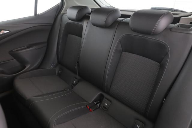 Opel Astra image 9