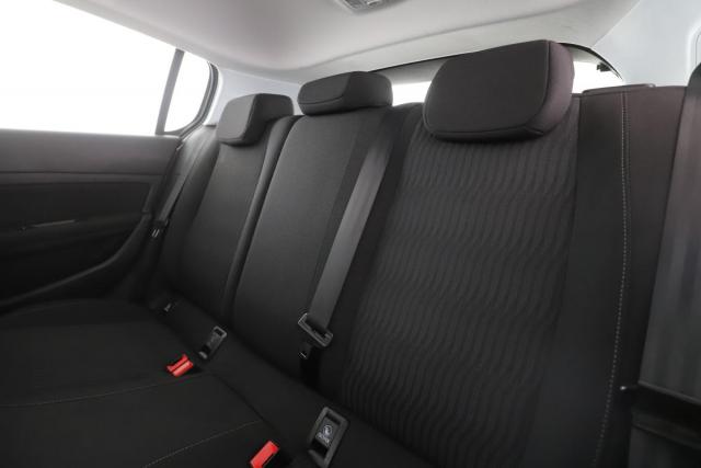 Peugeot 308 image 6