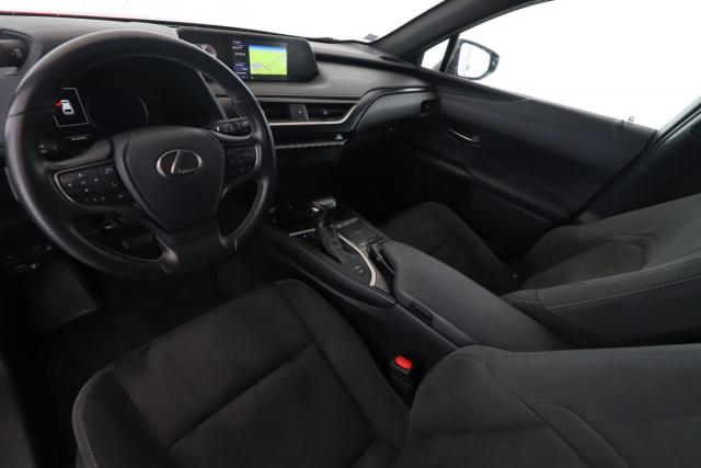 Lexus Ux image 4