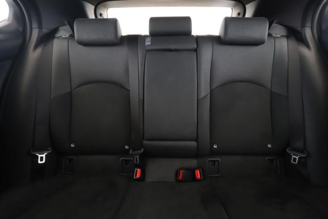 Lexus Ux image 1