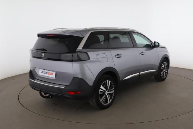 Peugeot 5008 image 7