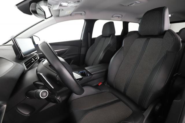 Peugeot 5008 image 8