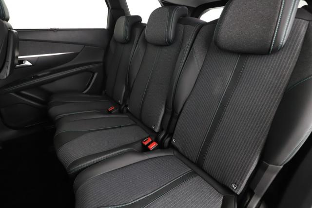 Peugeot 5008 image 9