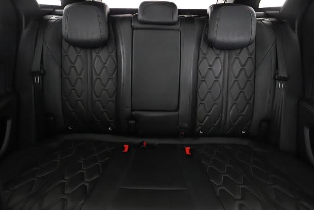 Peugeot 3008 image 2