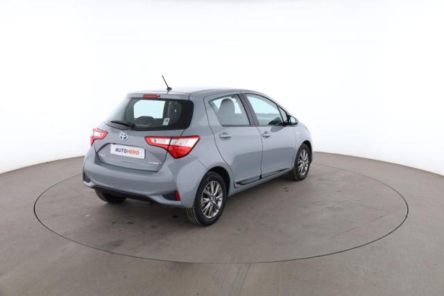 Toyota Yaris image 8