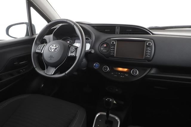 Toyota Yaris image 7
