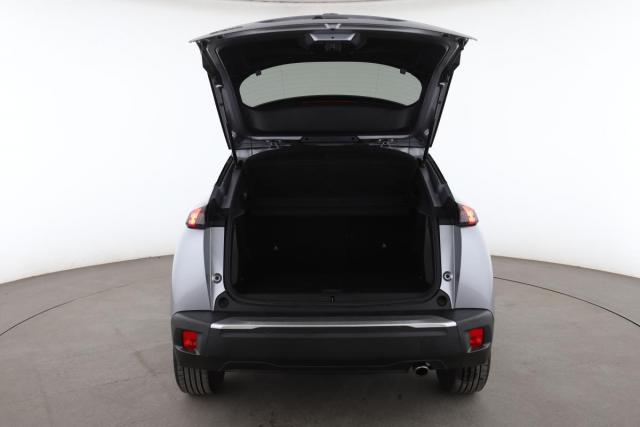 Peugeot 2008 image 8