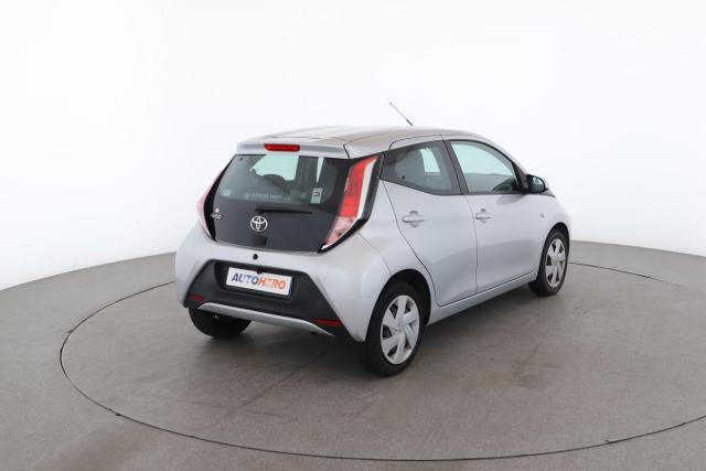 Toyota Aygo image 8