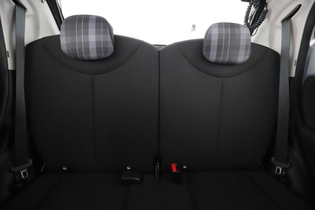 Peugeot 108 image 1