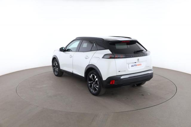 Peugeot 2008 image 9