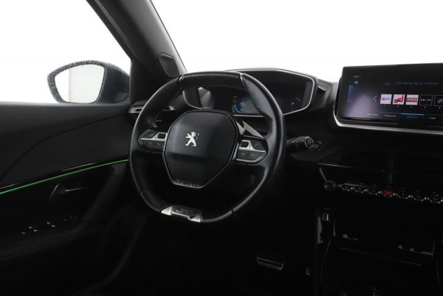 Peugeot 2008 image 3