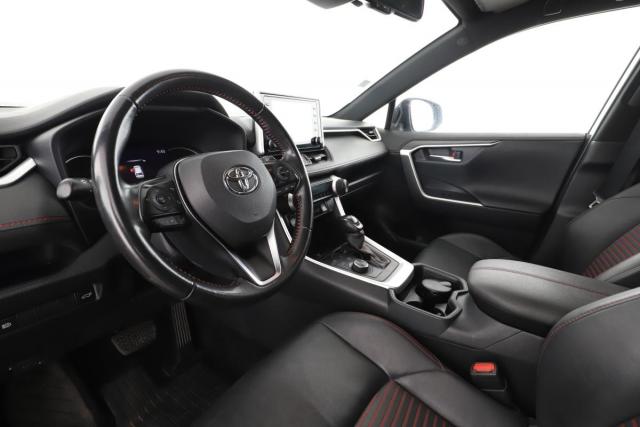 Toyota Rav4 image 6