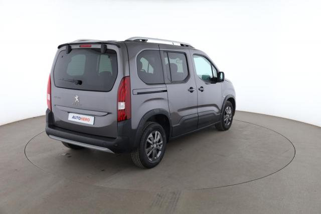 Peugeot Rifter image 1