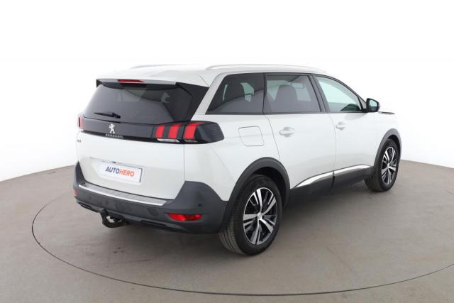 Peugeot 5008 image 9