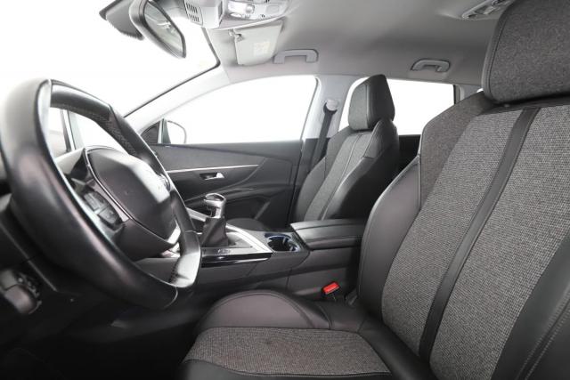 Peugeot 5008 image 6