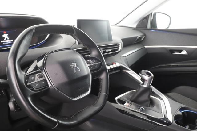 Peugeot 5008 image 4