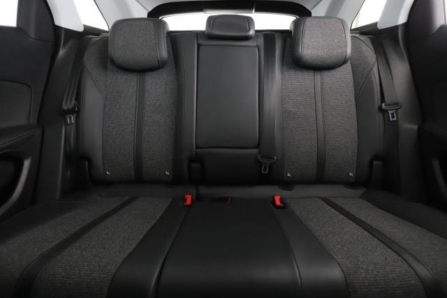 Peugeot 3008 image 7