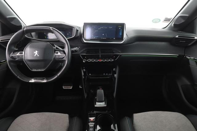 Peugeot 208 image 5