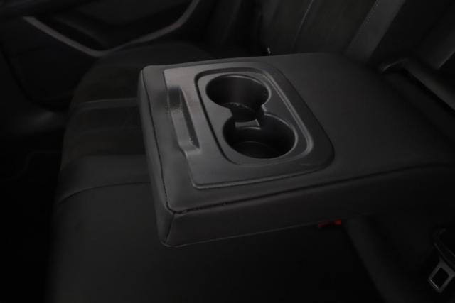 Peugeot 3008 image 2
