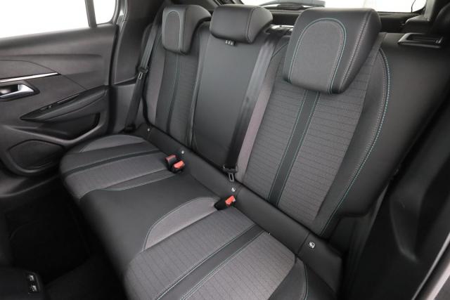 Peugeot 208 image 1