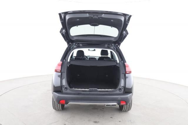 Peugeot 2008 image 2