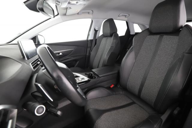 Peugeot 3008 image 1