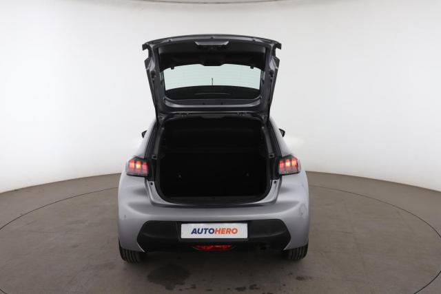 Peugeot 208 image 3