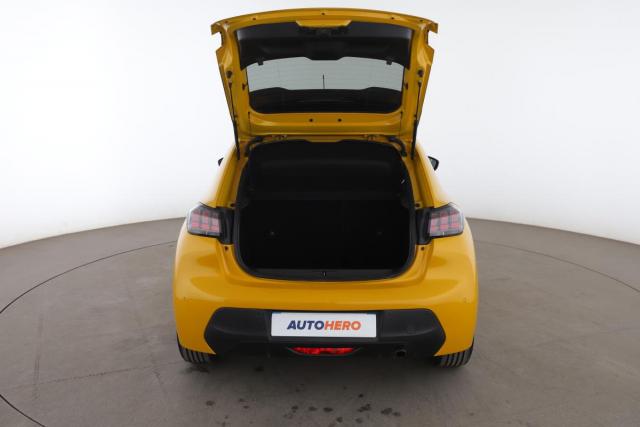 Peugeot 208 image 5