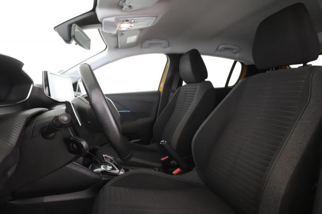 Peugeot 208 image 1