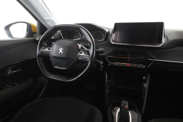 Peugeot 208 image 3