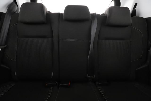Peugeot 208 image 2
