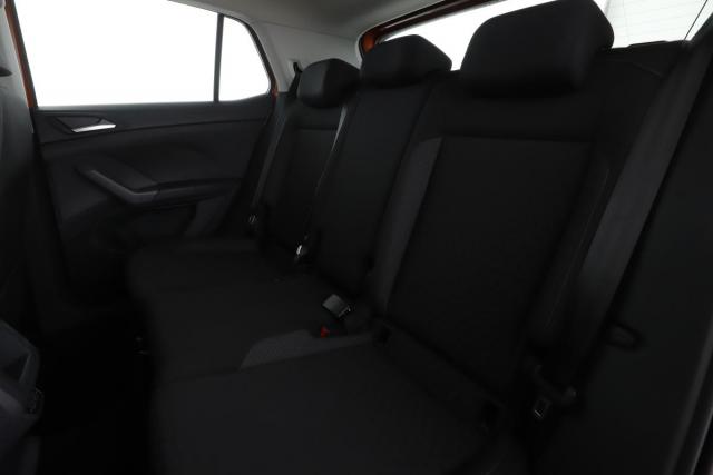 Volkswagen T-Cross image 2