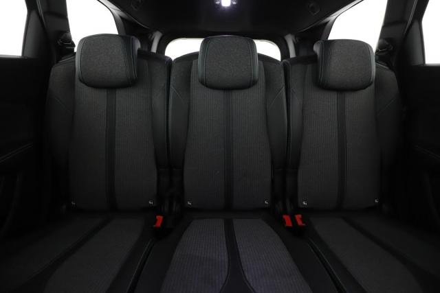 Peugeot 5008 image 5