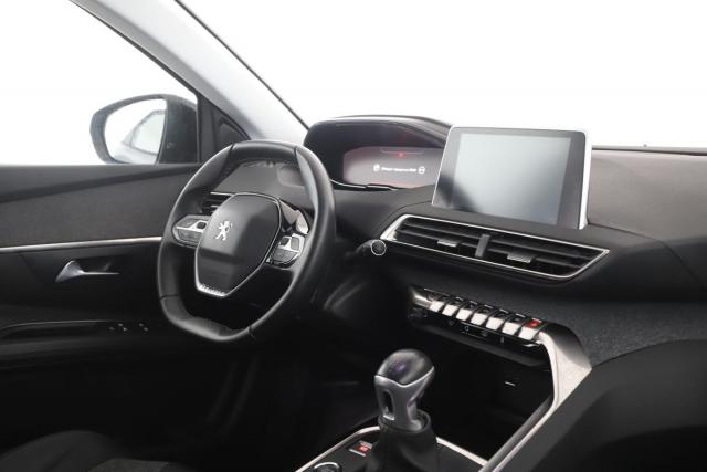 Peugeot 3008 image 8