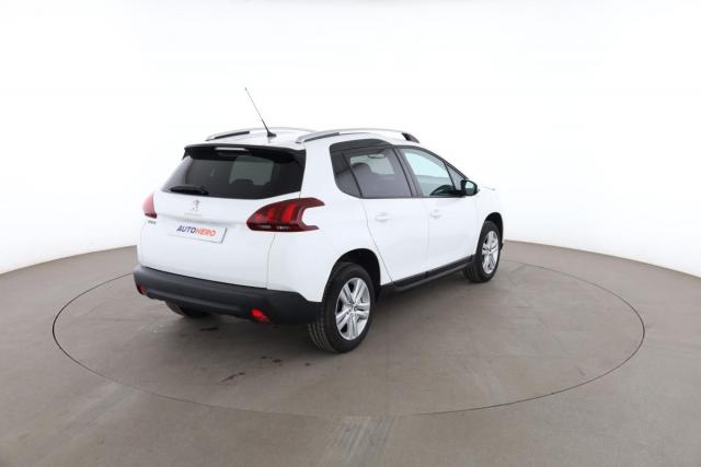 Peugeot 2008 image 6