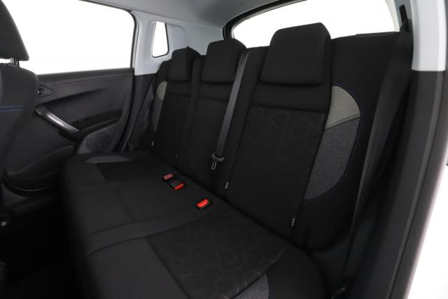 Peugeot 2008 image 7