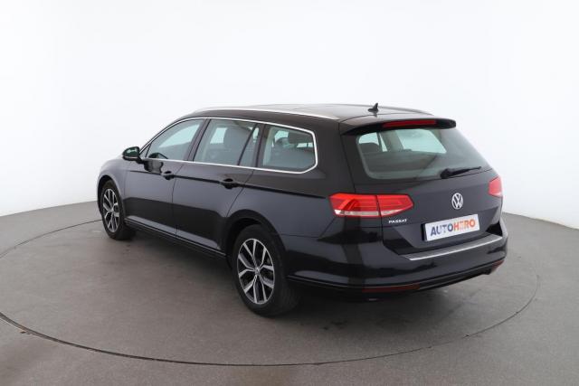 Volkswagen Passat Sw image 7