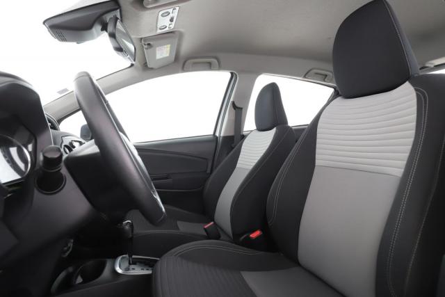 Toyota Yaris image 3