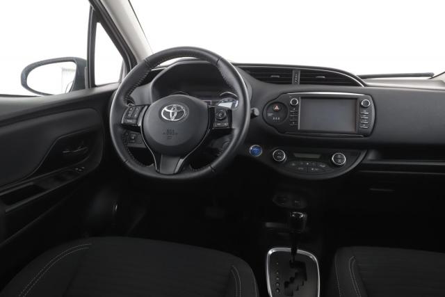 Toyota Yaris image 6