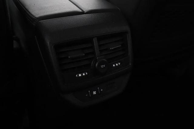 Peugeot 5008 image 3