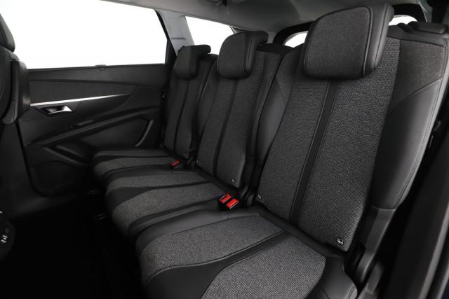 Peugeot 5008 image 9