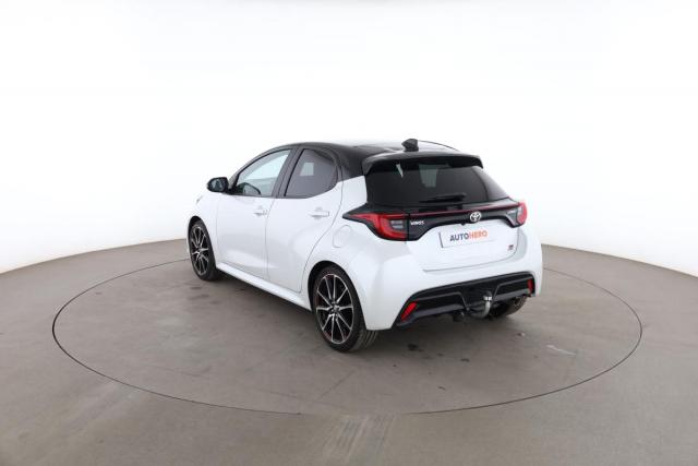 Toyota Yaris image 8