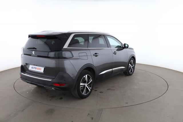 Peugeot 5008 image 9