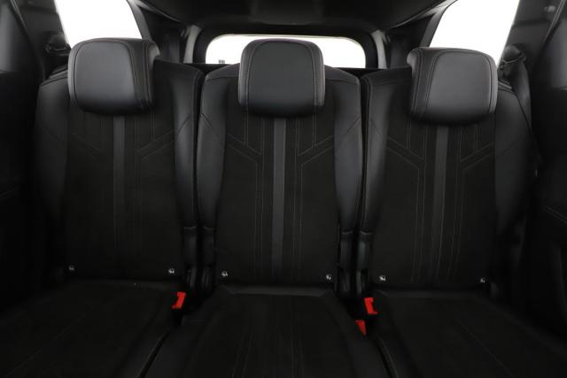Peugeot 5008 image 1