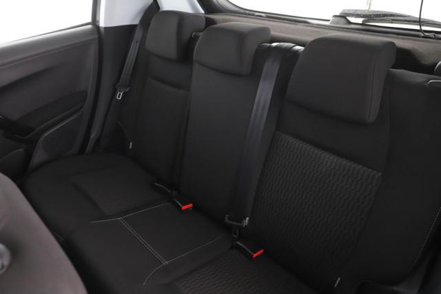 Peugeot 208 image 5