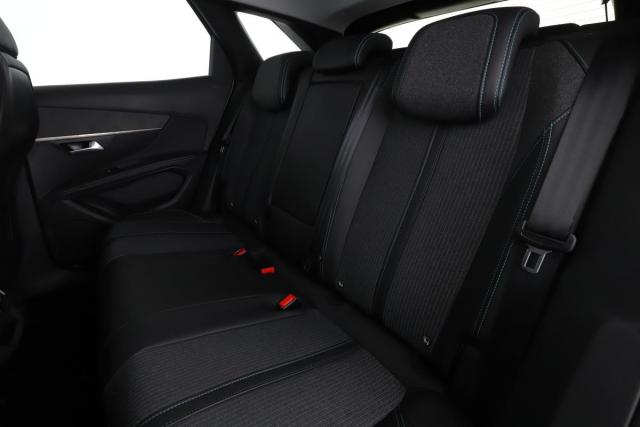 Peugeot 3008 image 8