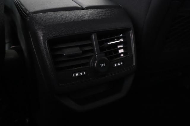 Peugeot 3008 image 7
