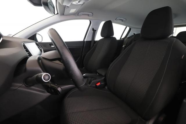 Peugeot 308 image 6