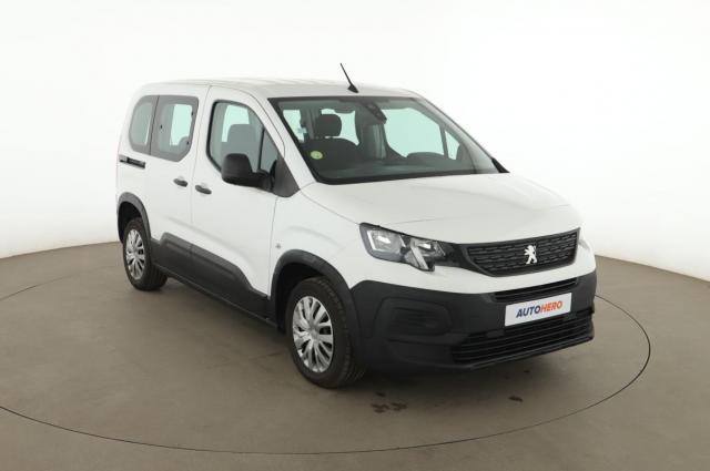 Peugeot Rifter image 3