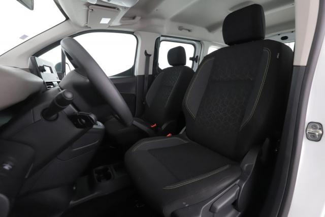 Peugeot Rifter image 5